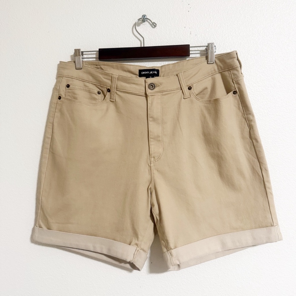 DKNY Cuffed Mid Thigh Shorts